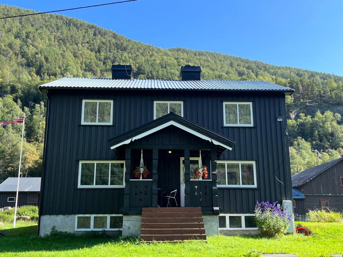 Nørdre-Repp Bed and Breakfast Boverdalen Eksteriør billede